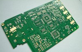 PCB板自動貼背膠機(jī)的價(jià)格差異